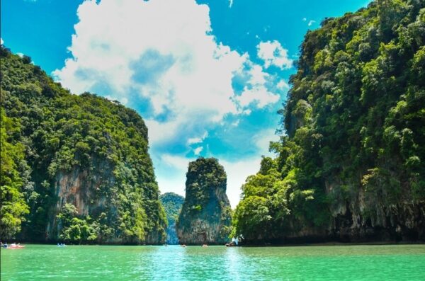 Hong Island (Krabi) + James Bond Island By Speedboat