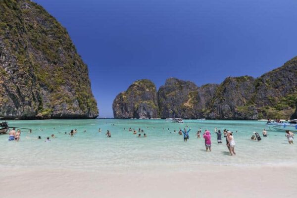 PREMIUM Phi Phi Early Bird By Speedboat
