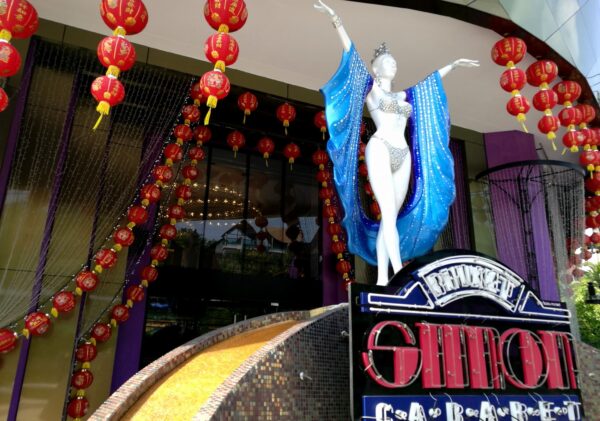 Simon Cabaret